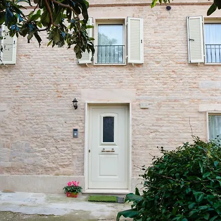 La Casa Di Vina Holiday home Fermo