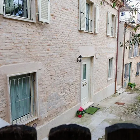 度假居 La Casa Di Vina 费尔莫