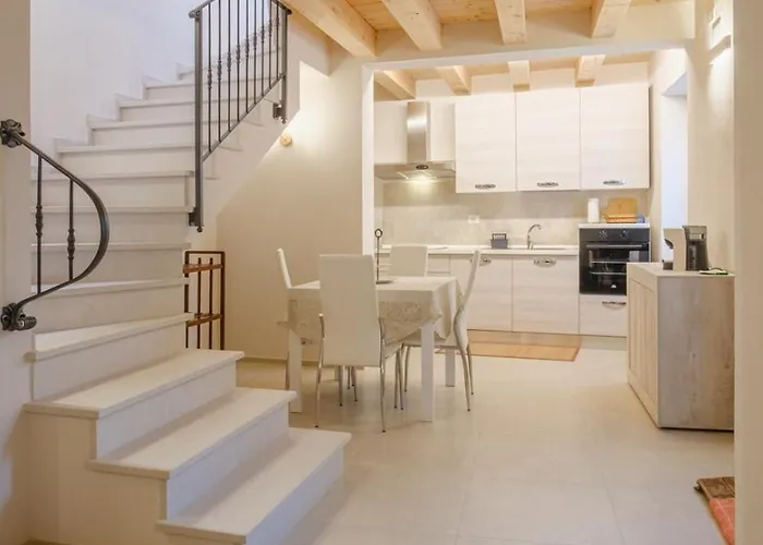 La Casa Di Vina * Fermo